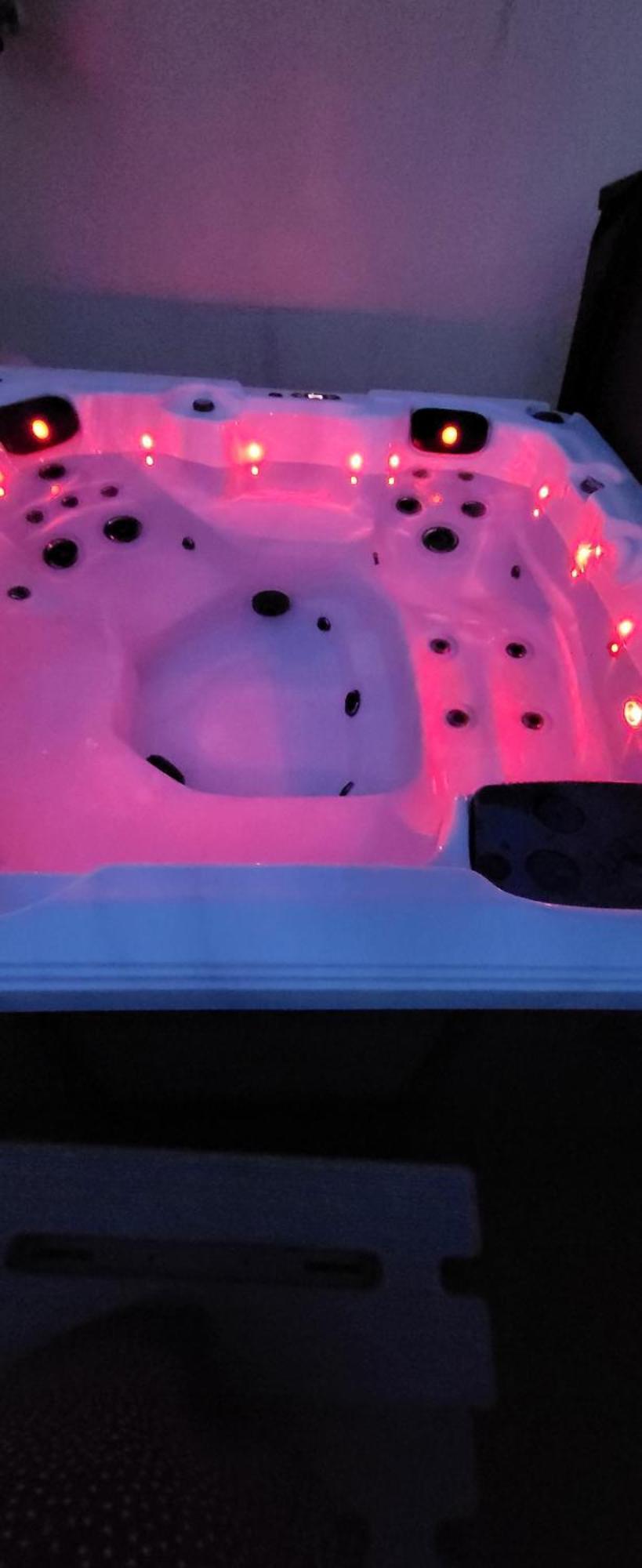 Le Beluga Spa Nantes Bouguenais Aeroport エクステリア 写真